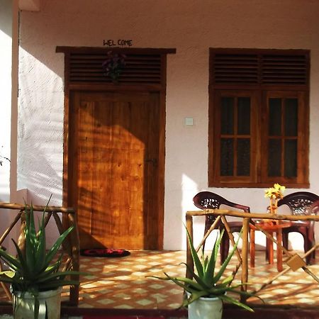 Star Sun Homestay Tangalle Exterior foto